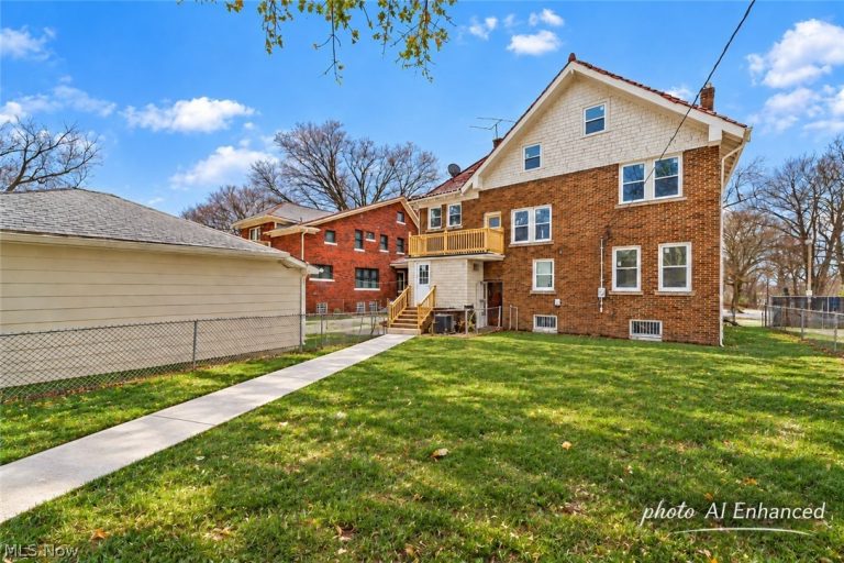 867 East Blvd, Cleveland, OH - Photo 2