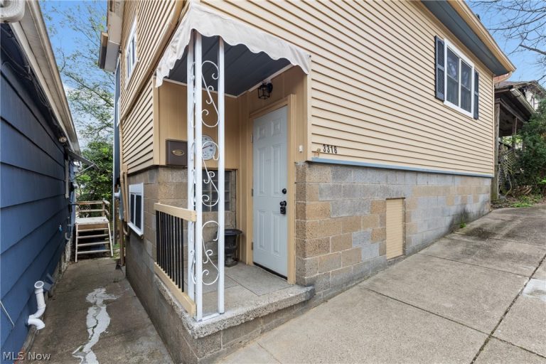 3318 Washington Street, Bellaire, OH - Photo 3