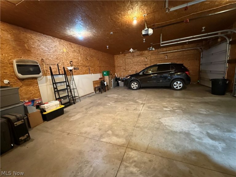 803 Kenilworth Avenue, Coshocton, OH - Photo 6