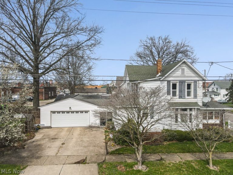 2145 Cherry Avenue, Alliance, OH, 44601