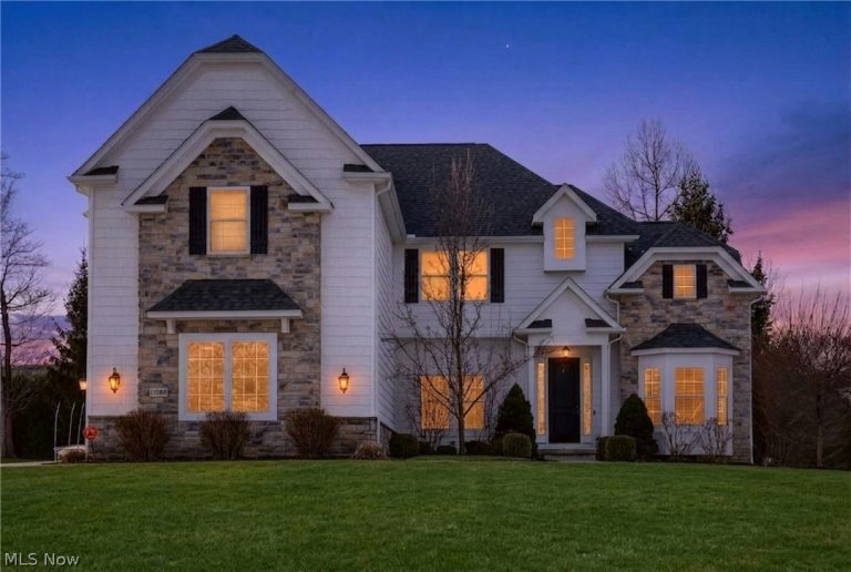 11530 Monarch Court, Concord Twp, OH - Photo 3
