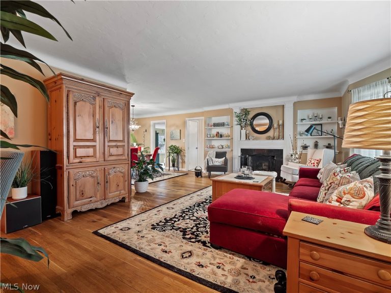 4765 220th Street, Fairview Park, OH - Photo 6