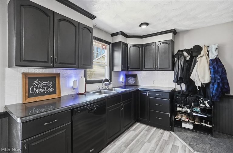 349 Michigan Avenue, Mansfield, OH - Photo 8