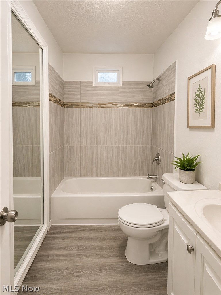 13517 Carrington Avenue, Cleveland, OH - Photo 5