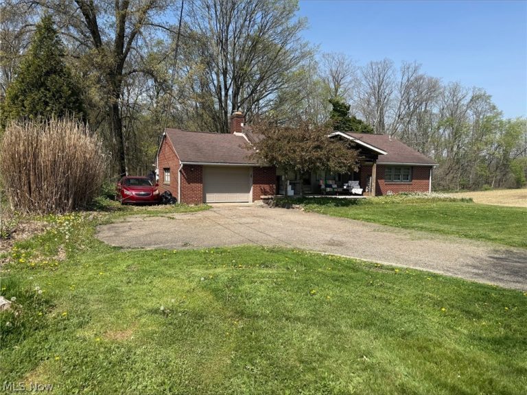 4101 Homeworth Road, Homeworth, OH - Photo 4