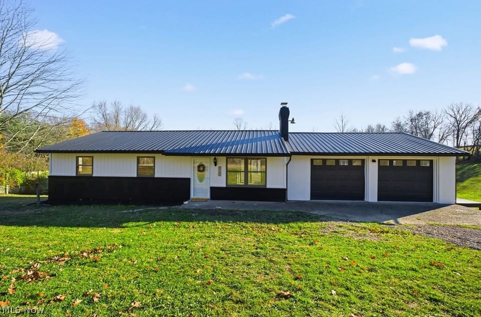 1747 Airport Road, Mcconnelsville, OH