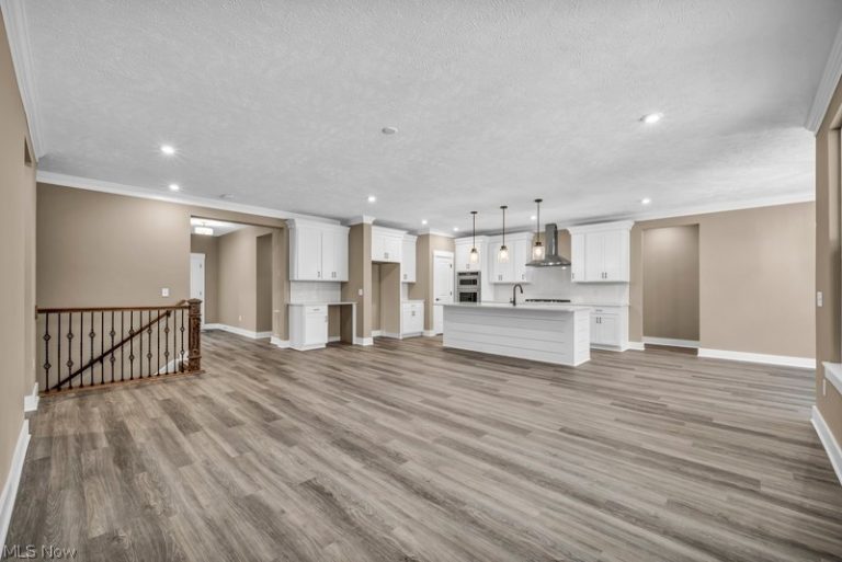 3320 White Willow Lane, Brunswick, OH - Photo 3