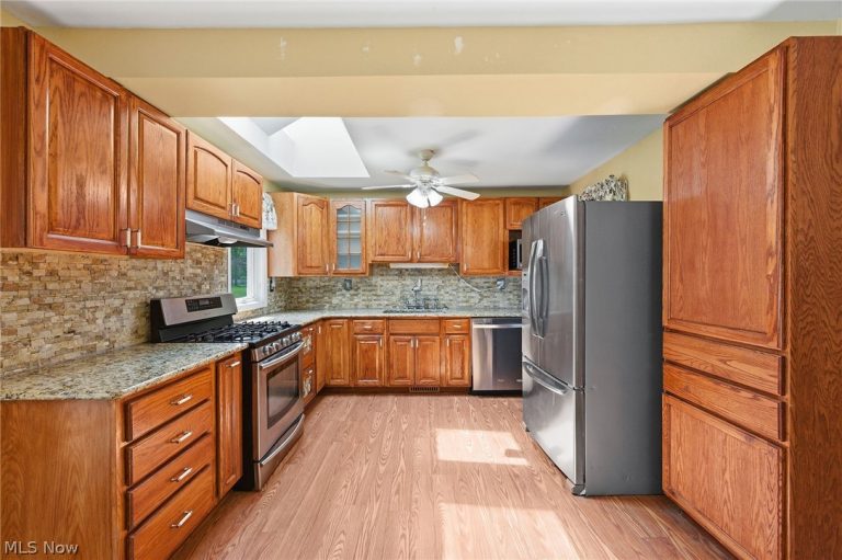 104 Chestnut Street, Painesville, OH - Photo 3