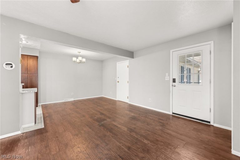 10055 Independence Drive #9B, North Royalton, OH - Photo 6