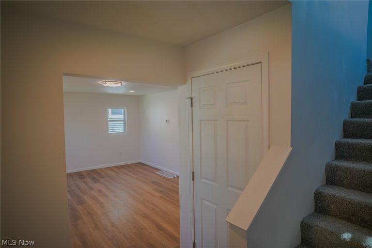 2204 Fairview Avenue, Parkersburg, WV - Photo 3