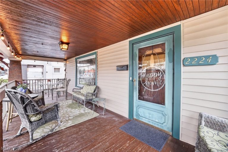 2224 Bunts Road, Lakewood, OH - Photo 3