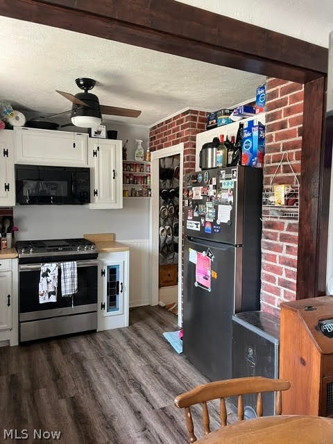 14730 Orchard Park Avenue, Cleveland, OH - Photo 5