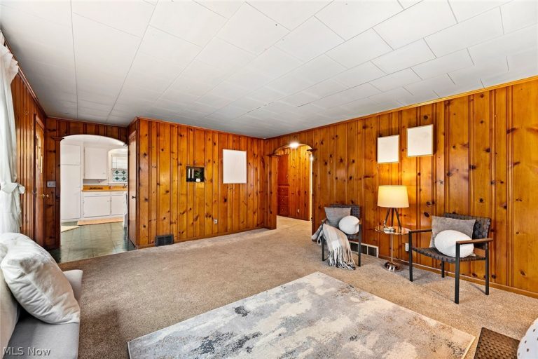 4556 Fishcreek Road, Stow, OH - Photo 8