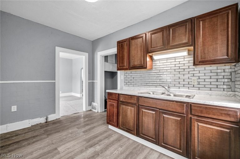 13200 Horner Avenue, Cleveland, OH - Photo 4