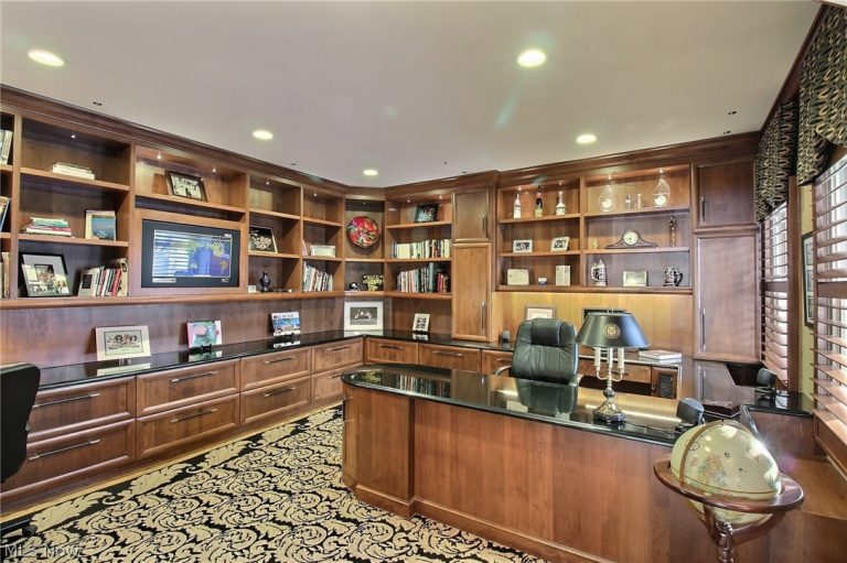 2 Haskell Drive, Bratenahl, OH - Photo 5