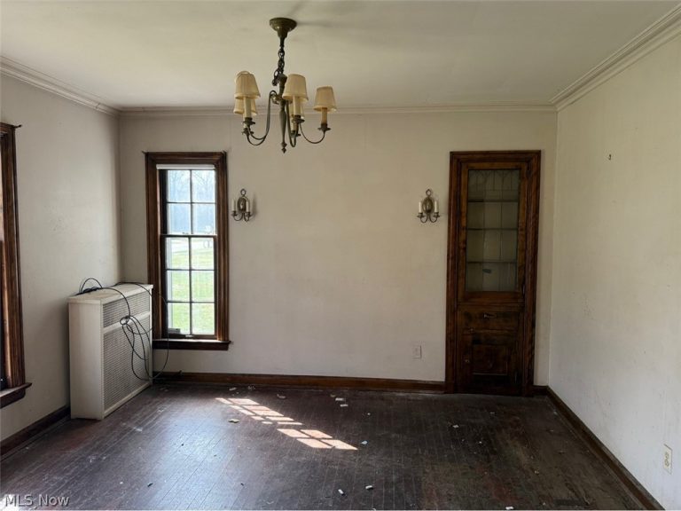 16173 Glynn Road, East Cleveland, OH - Photo 8