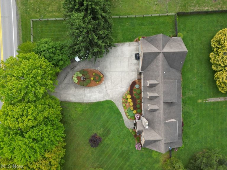 1533 Pleasants Highway, St Marys, WV - Photo 4