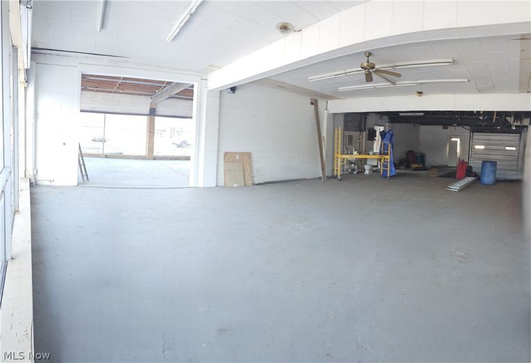 26949 Center Ridge Road, Westlake, OH - Photo 8