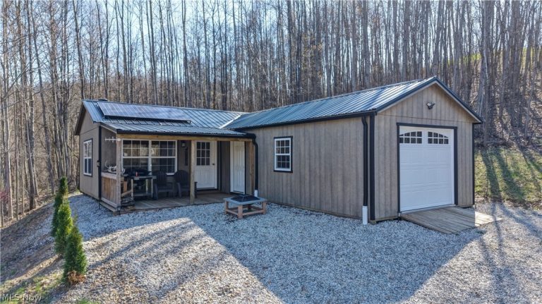 Township Road 262, Kimbolton, OH, 43749
