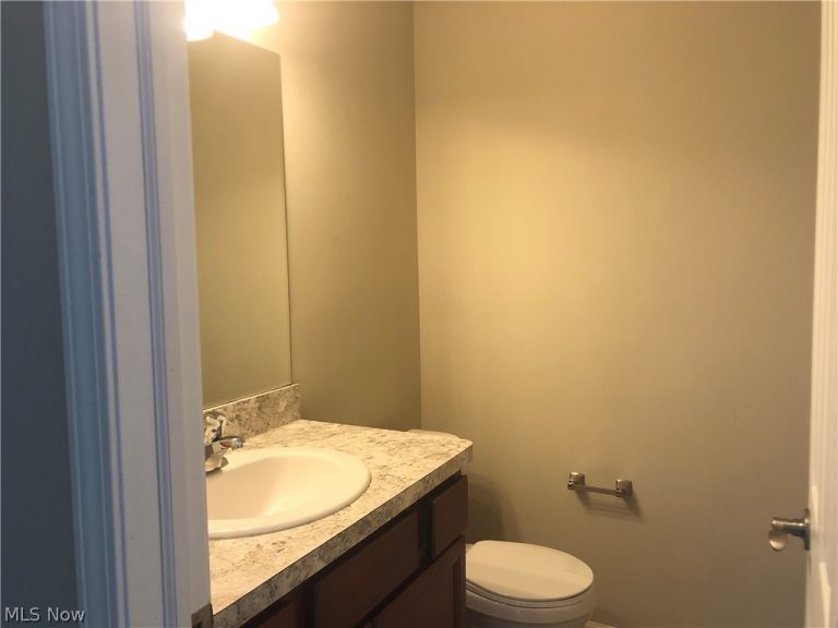 1925 86th Street, Cleveland, OH - Photo 4