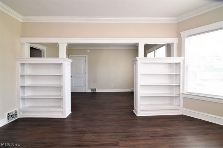 425 East 120th Street, Cleveland, OH - Photo 4