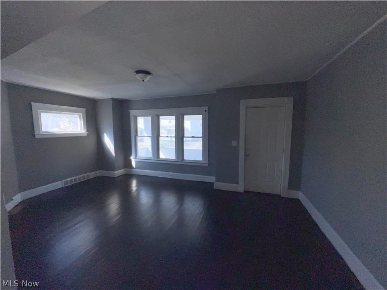 4291 114th Street, Cleveland, OH - Photo 4