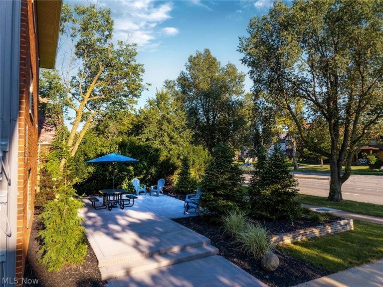 10526 Clifton Boulevard #203, Cleveland, OH - Photo 2