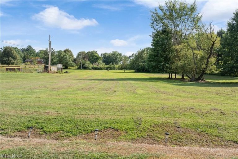 Fortuna Drive, Akron, OH - Photo 2