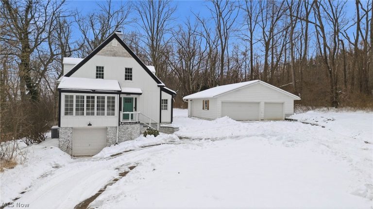 3246 Stimson Road, Barberton, OH, 44203