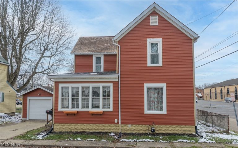 214 Poplar Street, Dover, OH - Photo 2