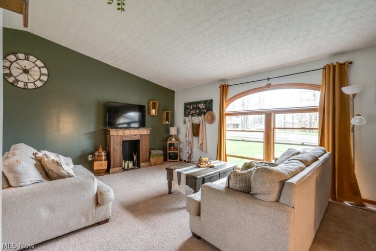 66 Manito Trail, Malvern, OH - Photo 5