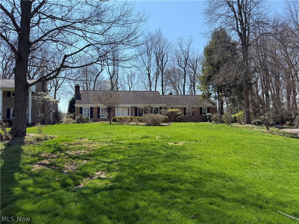 1800 Amarillo Street, North Canton, OH