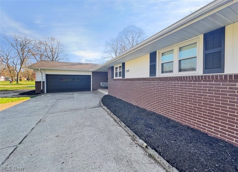 7230 Elmland Avenue, Poland, OH - Photo 3
