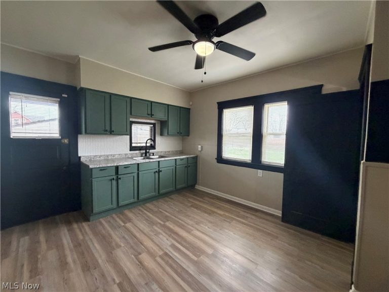 3622 Cecilia Avenue, Cleveland, OH - Photo 6