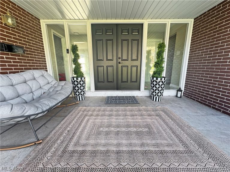 7230 Elmland Avenue, Poland, OH - Photo 2