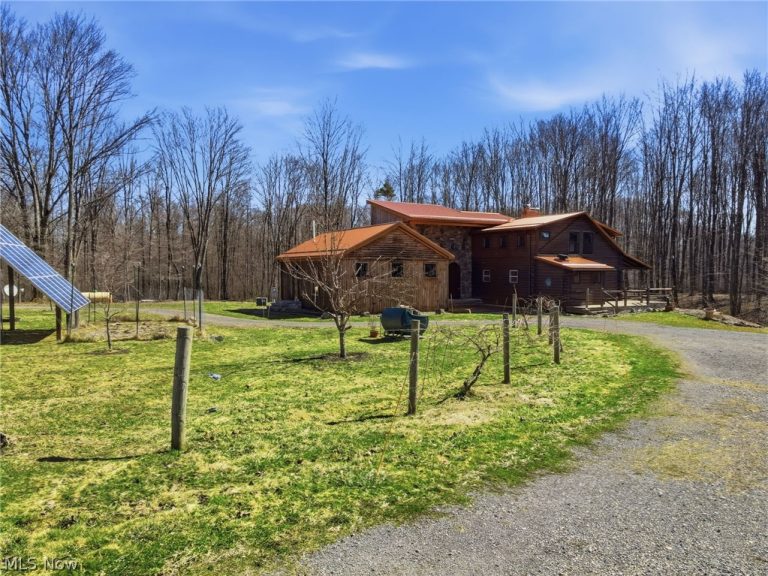 4523 Mechanicsville Road, Rome, OH - Photo 2