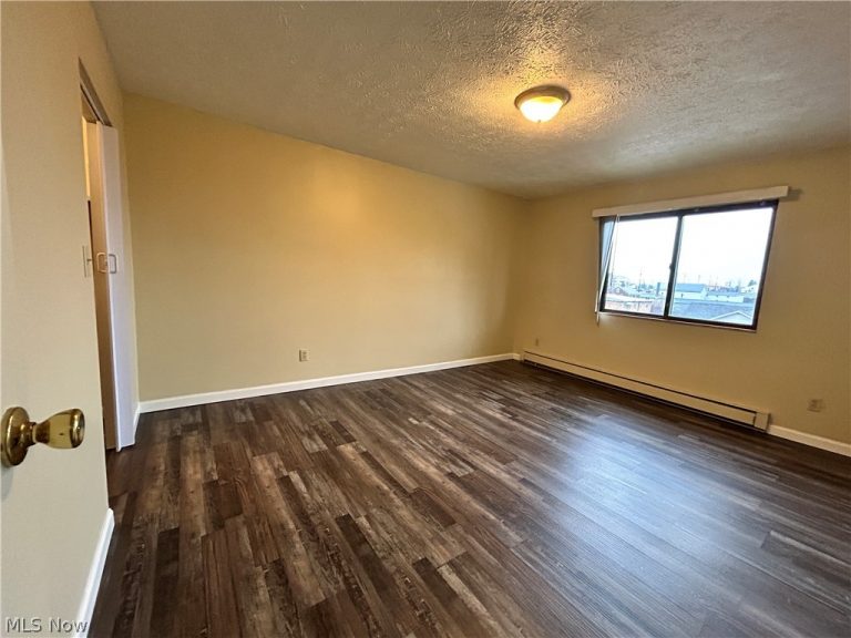 200 Fernwood Road #34, Wintersville, OH - Photo 8