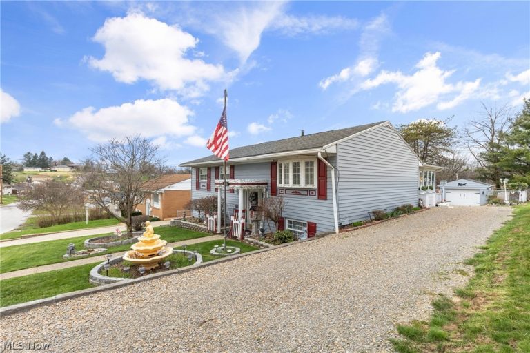 308 Penn Avenue, Mingo Junction, OH - Photo 2