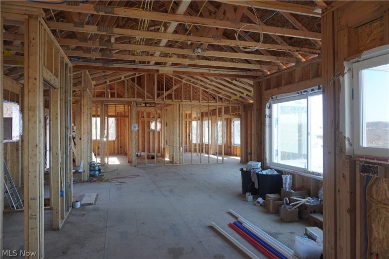 15 Huron Trail, Malvern, OH - Photo 8