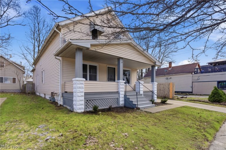 3359 65th Street, Cleveland, OH - Photo 4