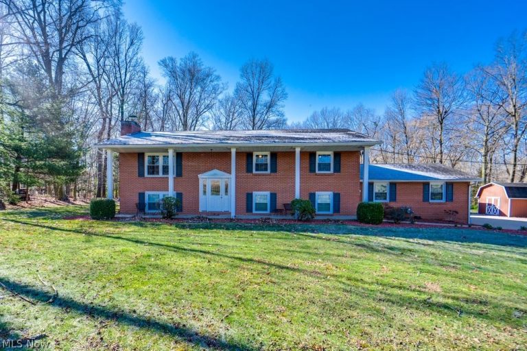 15269 Arnold Road, Dalton, OH, 44618