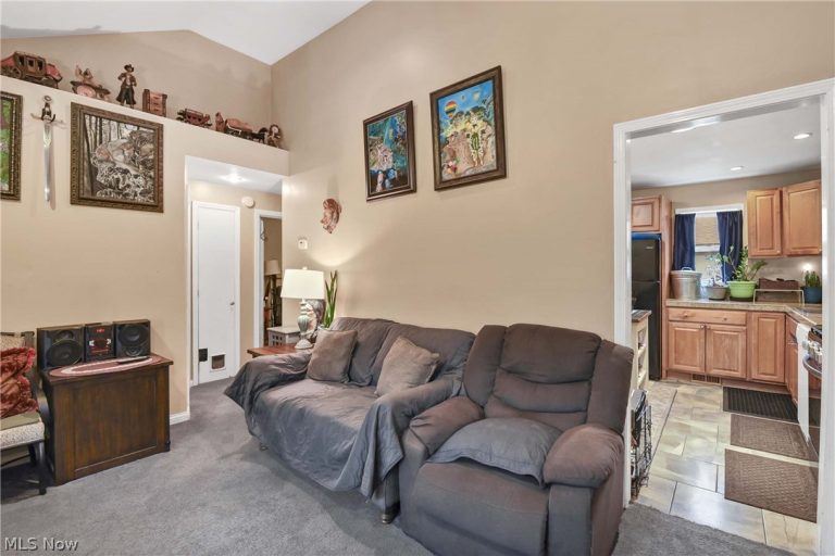 12820 Longmead Avenue, Cleveland, OH - Photo 6