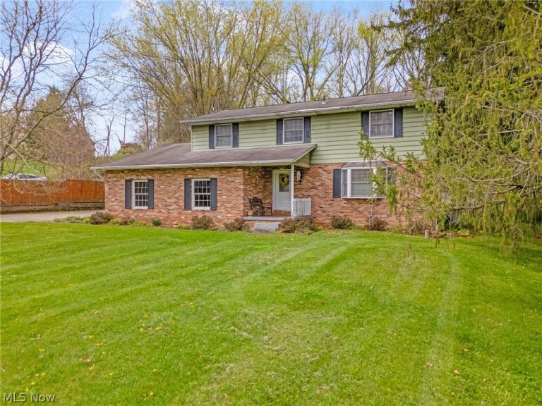 4450 Cottage Grove Road, Uniontown, OH - Photo 3