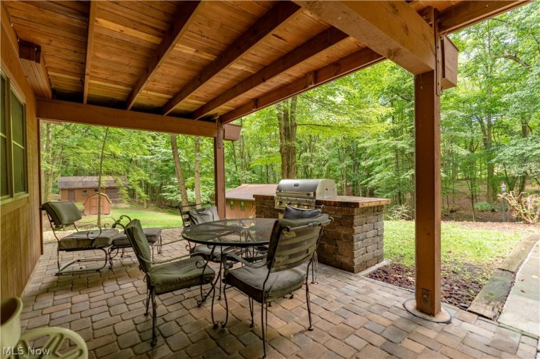 7924 Eberhart Road, Dover, OH - Photo 6