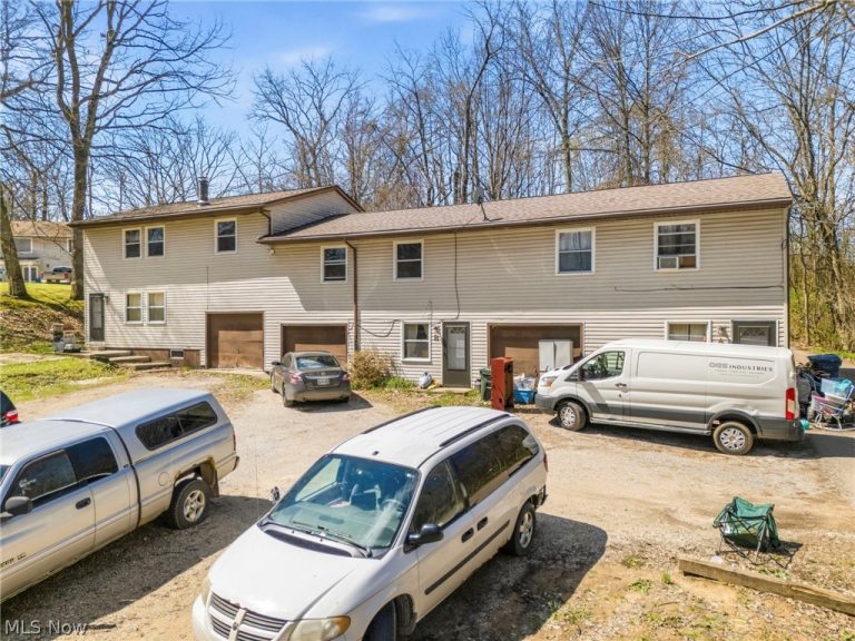 4839 Arlington Road, North Canton, OH - Photo 2