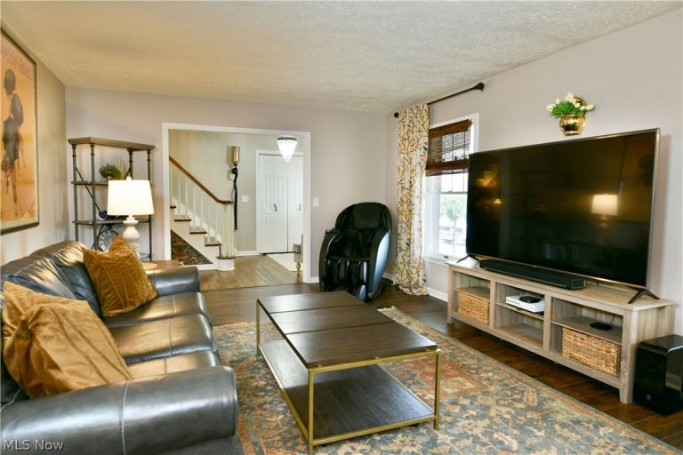 450 Broadway Avenue, Warren, OH - Photo 8