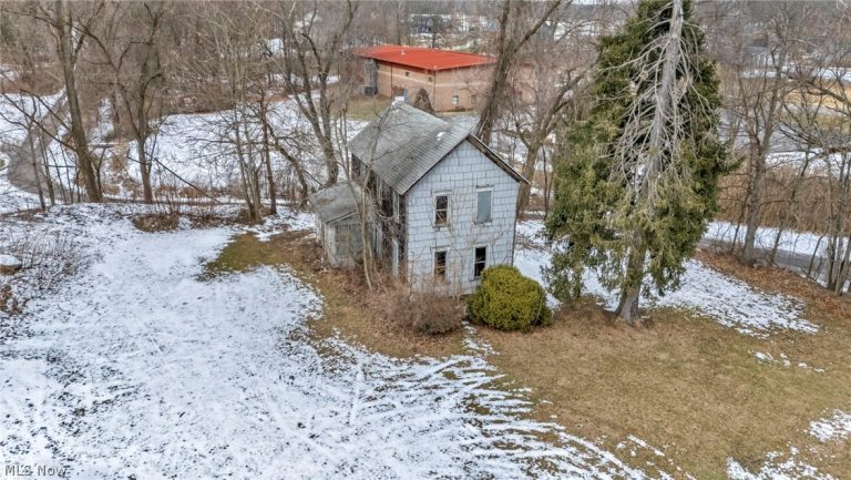 4138 Main Street, Akron, OH - Photo 3