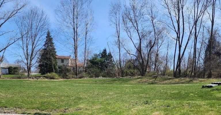 7119 Wayside Drive, Mentor, OH - Photo 2