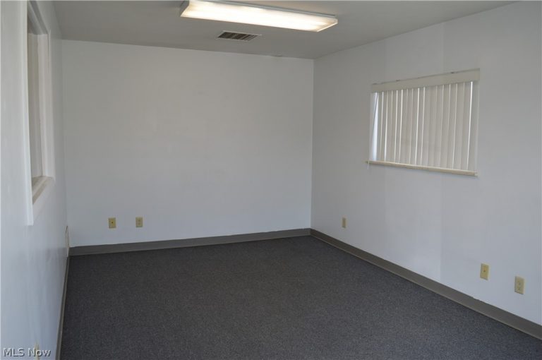 26420 State Route 7, Marietta, OH - Photo 3