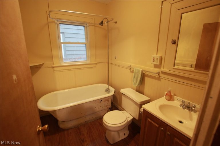 56 Osborn, Youngstown, OH - Photo 8